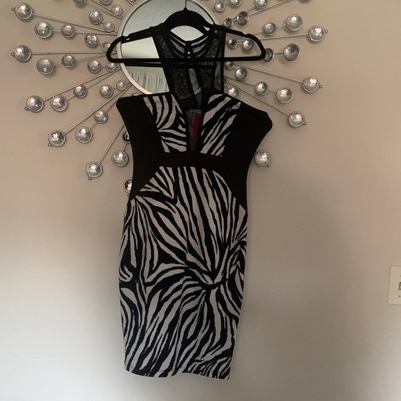 Zebra print, mesh top, mini Dress from Agaci. Size L - Picture 1 of 7
